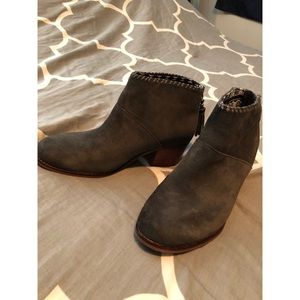 Toms booties with heel!